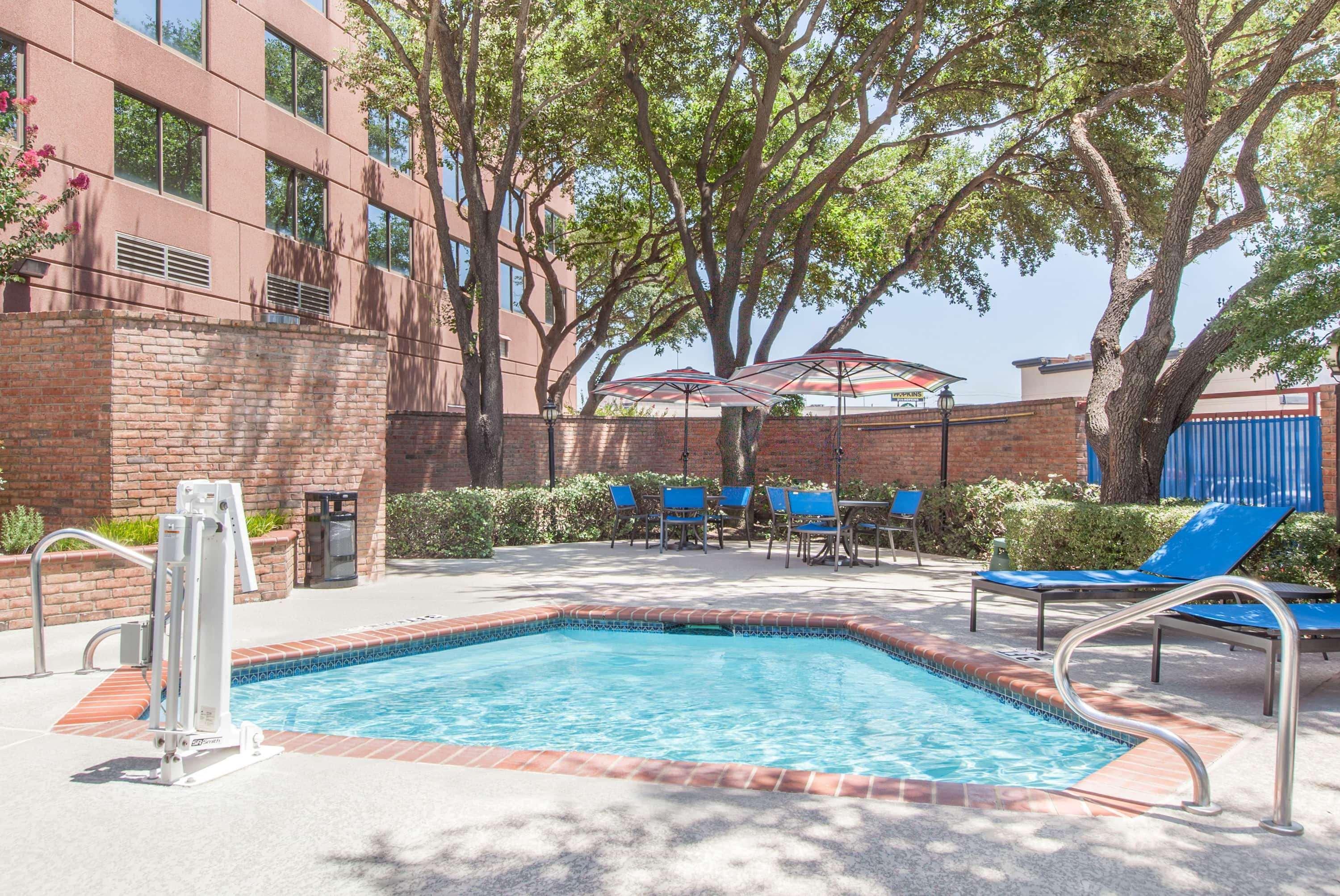 Sonesta Suites Dallas Park Central Exterior photo